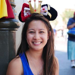 Meet your Posher, Crystal